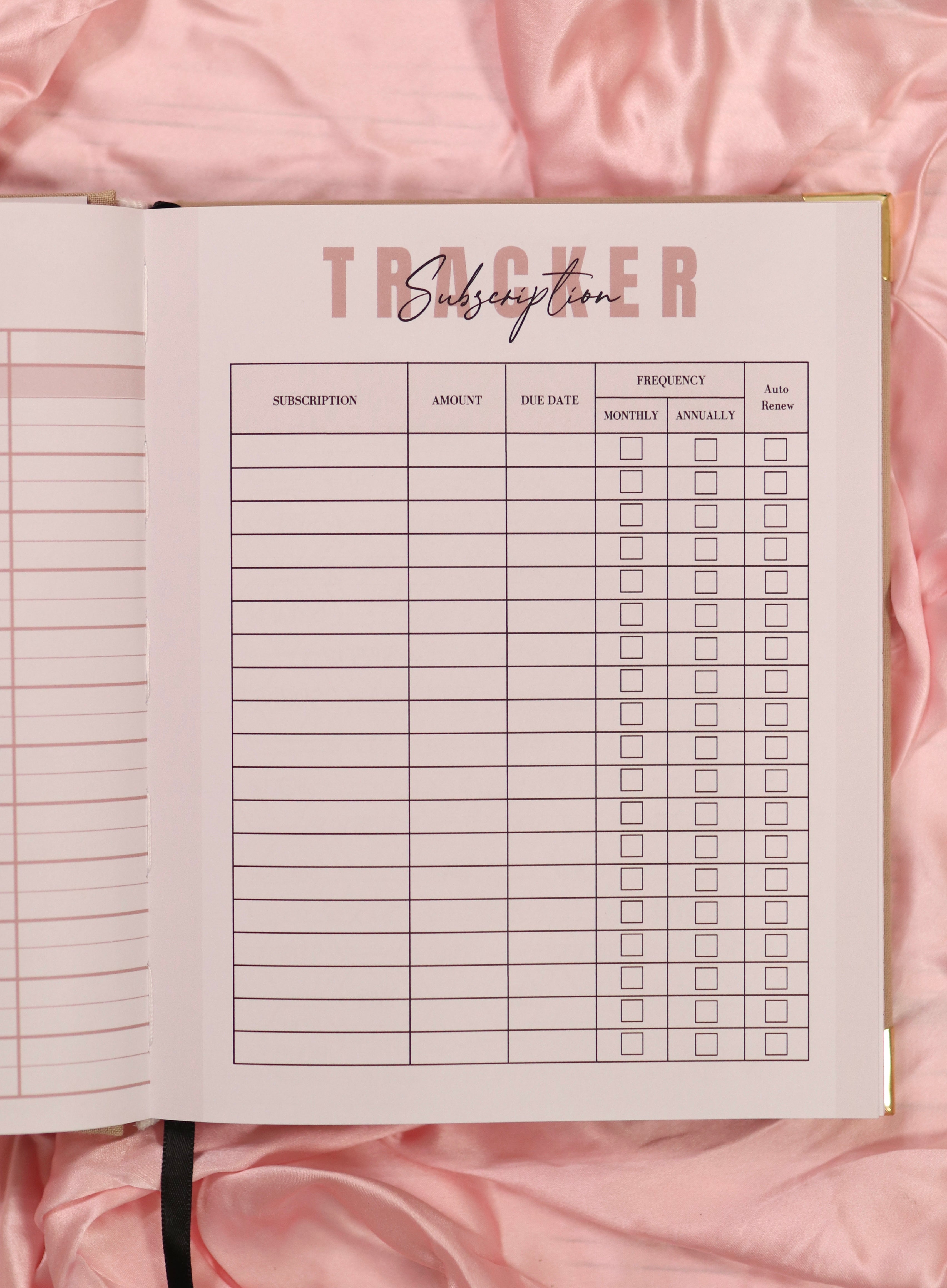 (PRE-ORDER) 2025 Weekly Planner