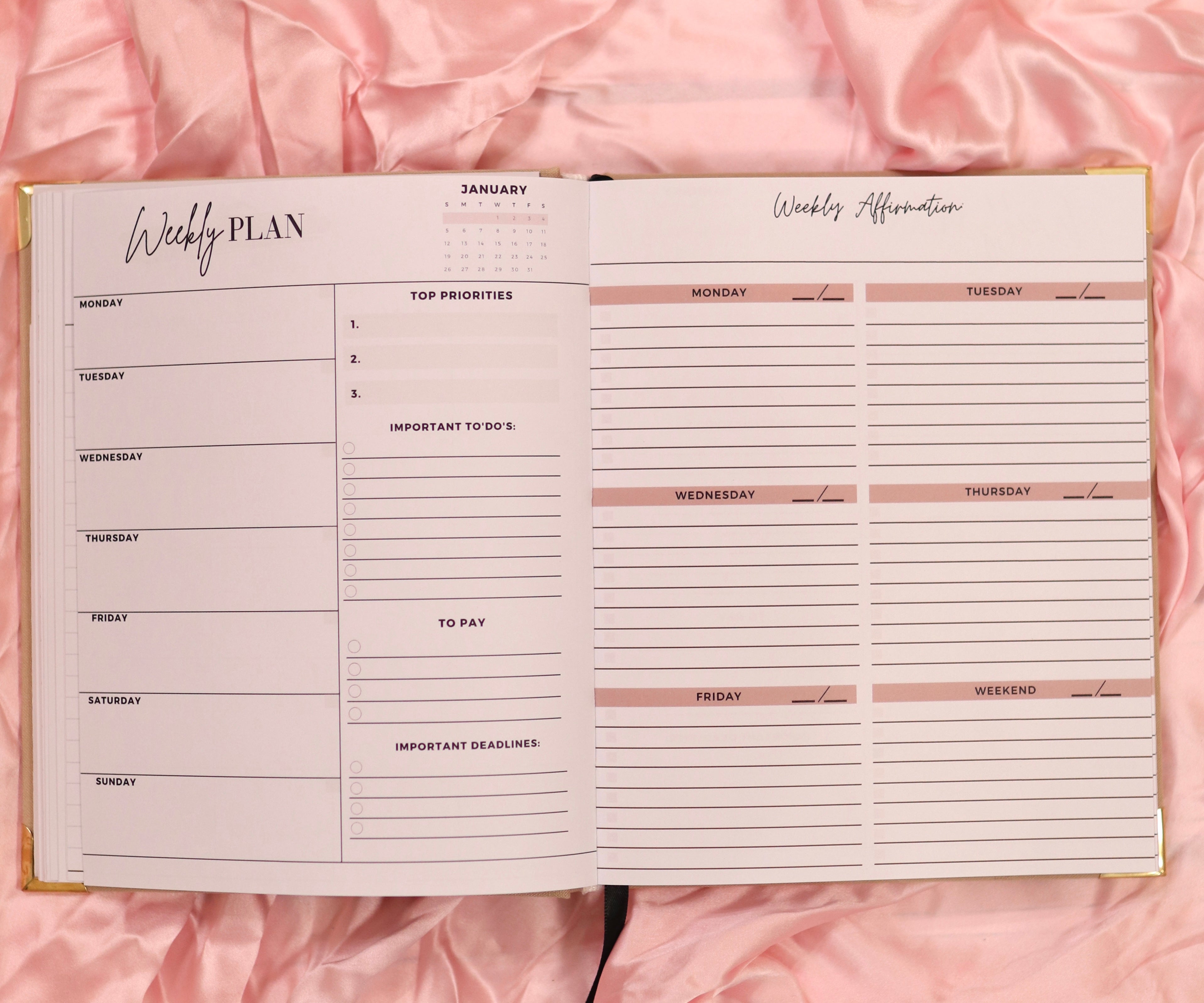 (PRE-ORDER) 2025 Weekly Planner